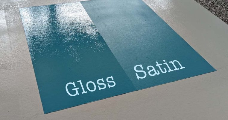 Glossy and semi-gloss color
رنگ براق و نیمه براق